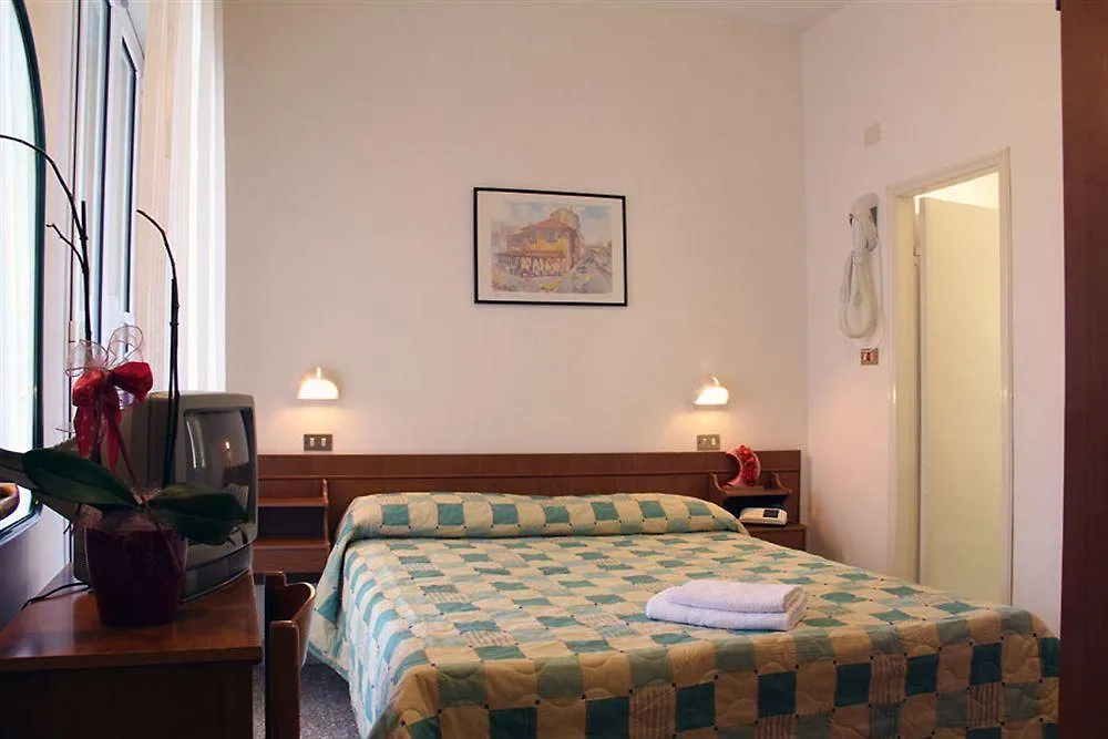 Hotel Gemini Rimini 3*,