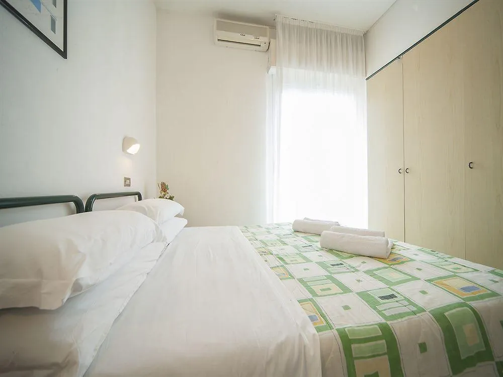 ***  רימיני Hotel Gemini איטליה